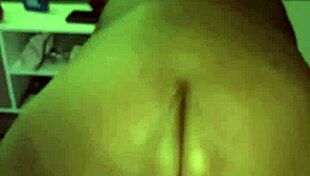 Huge ebony booty shaking crazy monster cock