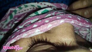 piyasi jawaan stepsister ki ungli fingering karke tyar kiya chudai ke liye indian desi stepsister xxx video?