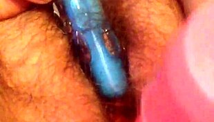 rubbing my pussy again