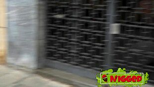 Alice Fantasyがビッグブラックコックのフィックスを今すぐ渇望