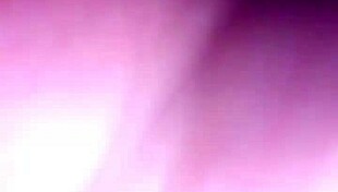 this chubby latina's got a nice ass 😍