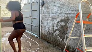 Neighbor Offers Hairy Pussy Instead Of Ladder And Asks For Cum On Face