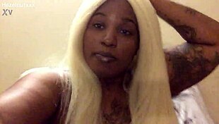 Blonde Brat Hazelnut Meets Ebony.