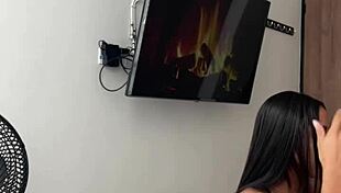 cute brunette giving sloppy blowjob to stepbro 😏