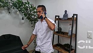 Masseur gives Salome Gil a happy ending with big dick!