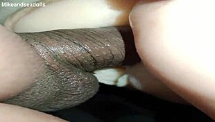 Трейлер анала с Кэнди в бежевых трусиках, такой сырой