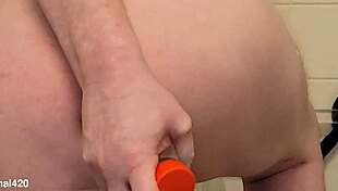 An empty bottle in the ass, a temporary dildo