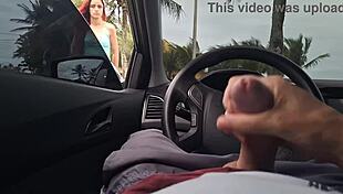 Risky Public Masturbation on Street for Hot Babe!