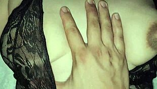 asi lo disfruta mi cuñada sexy latina