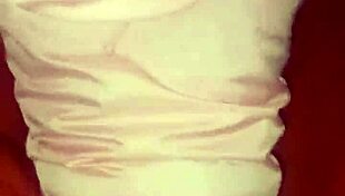 Lady orgasms with anal creampie 😍