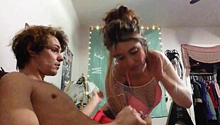 i give perfect blowjob then bend her ova