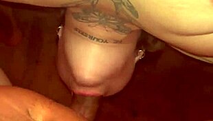 Garganta Profunda Con Rica Acabada En La Boca