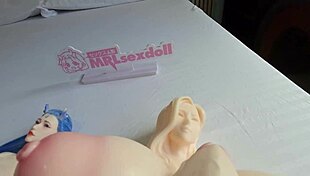 Stranger cums fast in 3 minutes with Mrlsexdoll's wild tricks