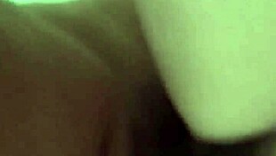 Vietnamese Babe Screams In Intense Sex!