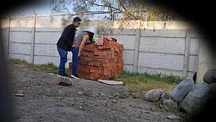 Sexo En El Trabajo Captado En Cámaras De Seguridad With Public Ass Flashing Pussy Latina Outdoor