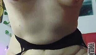 tu suegra te invita a comerte su concha y cabalgarte la verga honeyplaybox