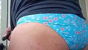 i cant stop wearing my wifes panties, its so thrilling