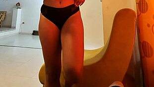 Government worker receives my cum during dancing casting workout