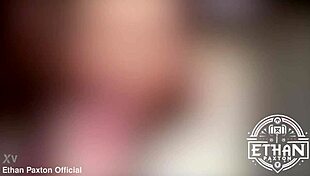 לוקח את הבתולין האנאלי של איזבל מנדוזה ומחריב את כל החורים בסצנה הראשונה שלה