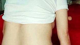 metiendome este gran dildo saboreando en lo mas profundo de mi vagina, reaching orgasm