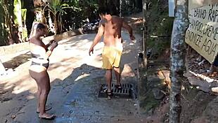 Pingo Na Bunda Part C: El Toro De Oro And Paty Bumbum With Cousins