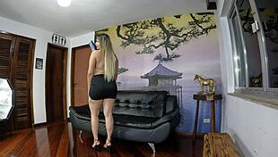 elisa ferraz in her first time at the mansion preparing for first dp