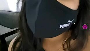 Indian girl performs live sex video