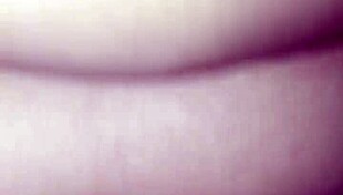 Vietnamese sister enjoys asian pleasure