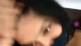 Indian girl performs live sex video