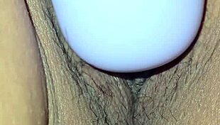 Cierra Masturbasi Dengan Gaya Anjing dan Cum di Pantatku