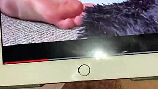 a little 18+ afternoon licking