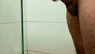 masturbating while watching my wife 😏