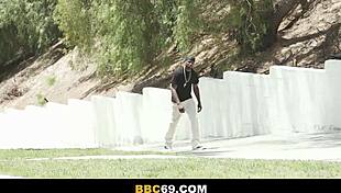 so, this redhead college girl lost her way, help out?