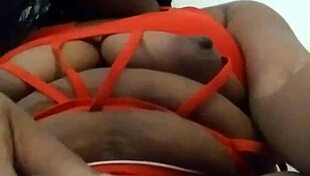 Ooh, babe stuffs tits with toys and fucks solo 😍