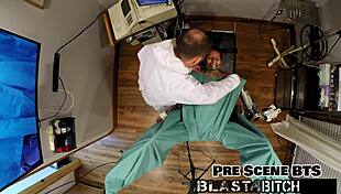 Angel Santanas Fotze wird voll mit Sperma gefüllt in Nahaufnahme Krankenpfleger-Szene. Unglaublich!