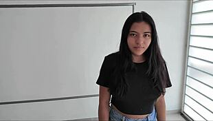 agente inmobiliaria cachonda disfruta mi verga