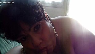 Amateur Suceuse Bambou Delivers Intense Blowjob