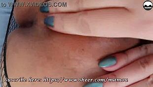 Mamou a Yurii v traileru epizody 3, francouzsko-marocká dívka ovládána a španěna