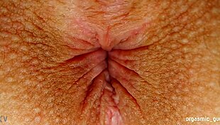 want to see this pulsating orgasm with anal contractions close up on the asshole?