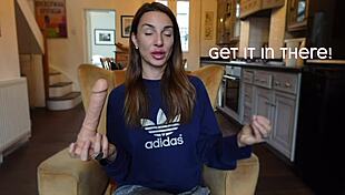 Does girth really matter in this sex tutorial with roxy fox? 🤔