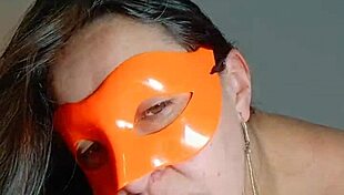 I masturbaate for the bose, luv strangers