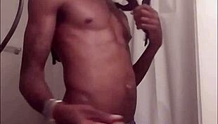 Blonde car wash offers intriguing webcam views