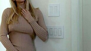 blonde milf spends day with boyfriend - alix lynx