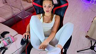 Cuckold instructs jerk off with wet pussy play