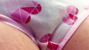 Hairy pussy needs some love.