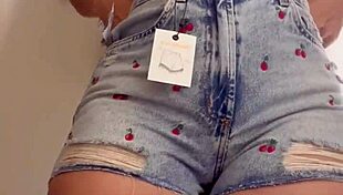 Latina couple's exhibitionist blowjobs and sex in pool and fitting room