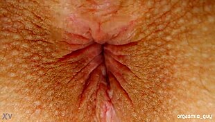 want to see this pulsating orgasm with anal contractions close up on the asshole?