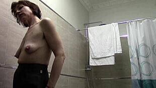 I Know You Love My Saggy Tits