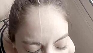 de nuevo en mi ojito con esta hermosa morena amateur