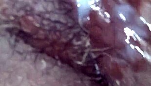 Creampying my girlfriend with a big load 😏